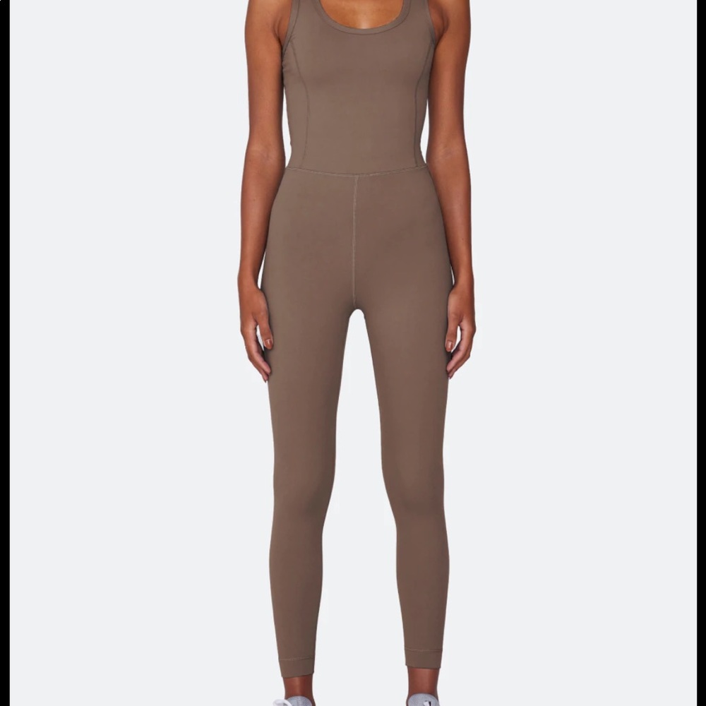 SET ACTIVE Sportybody Sportysuit